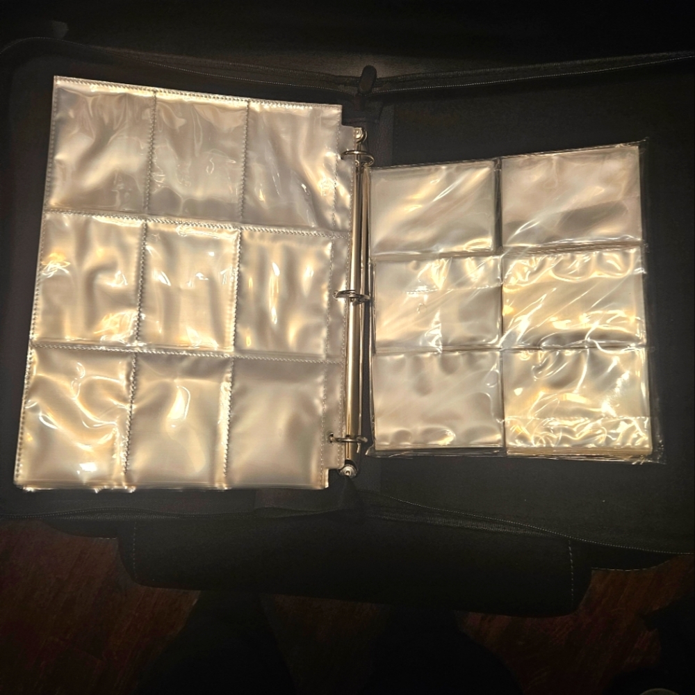 Trading card binder 9 pocket brand new